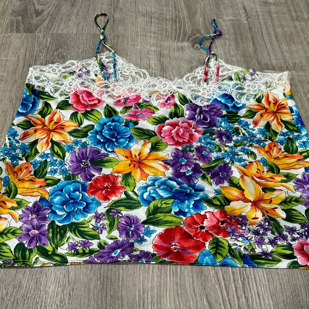 Vintage Delicates Lingerie Top Floral Large B36 - Picture 2 of 3